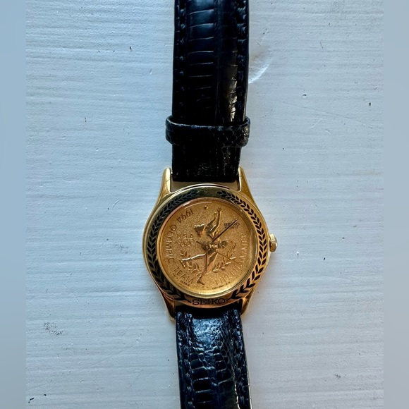 Vintage Olympic Figure Skating Watch Limited Edition Seiko - Picture 2 of 3